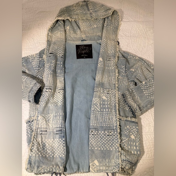Free People Light Blue Hooded Jean Jacket with White Accents - Picture 10 of 16